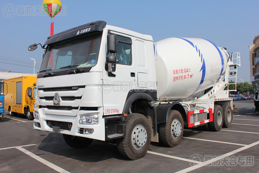 重汽豪沃16方攪拌車(chē)