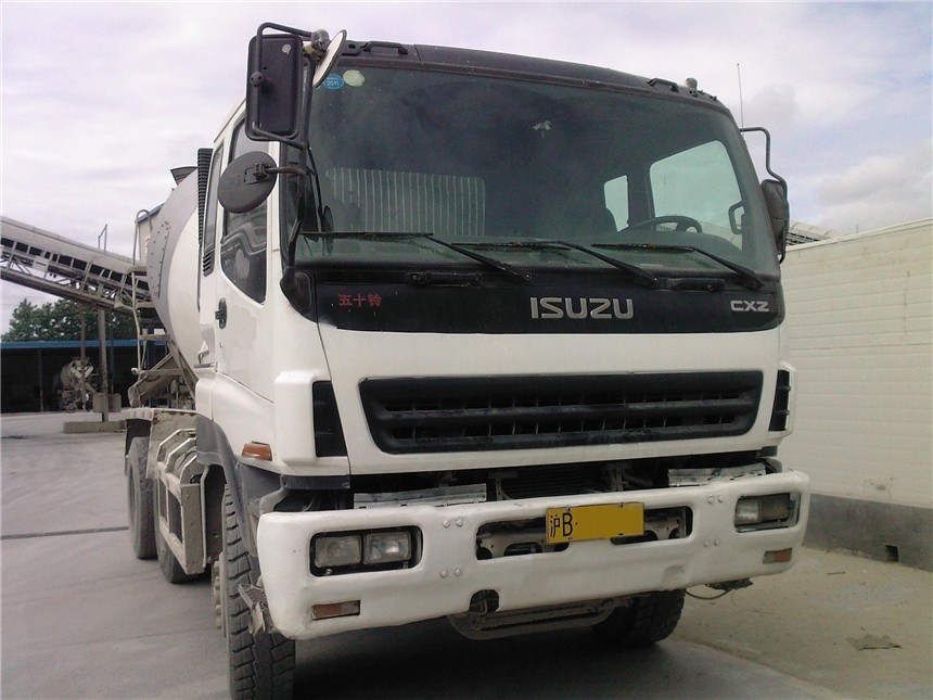 五十鈴攪拌車(chē)圖片展示圖8